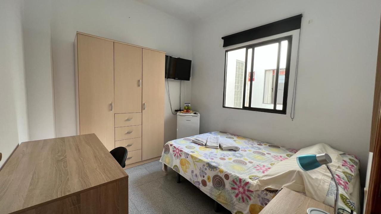 Central, Quiet&comfortable Room, Breakfast Appartement *